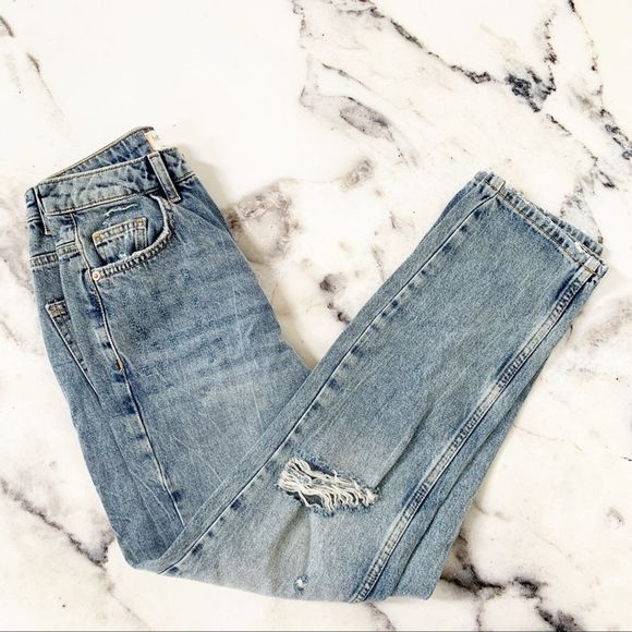 Free People Dakota Straight Leg Distressed Jeans - Picture 5 of 7